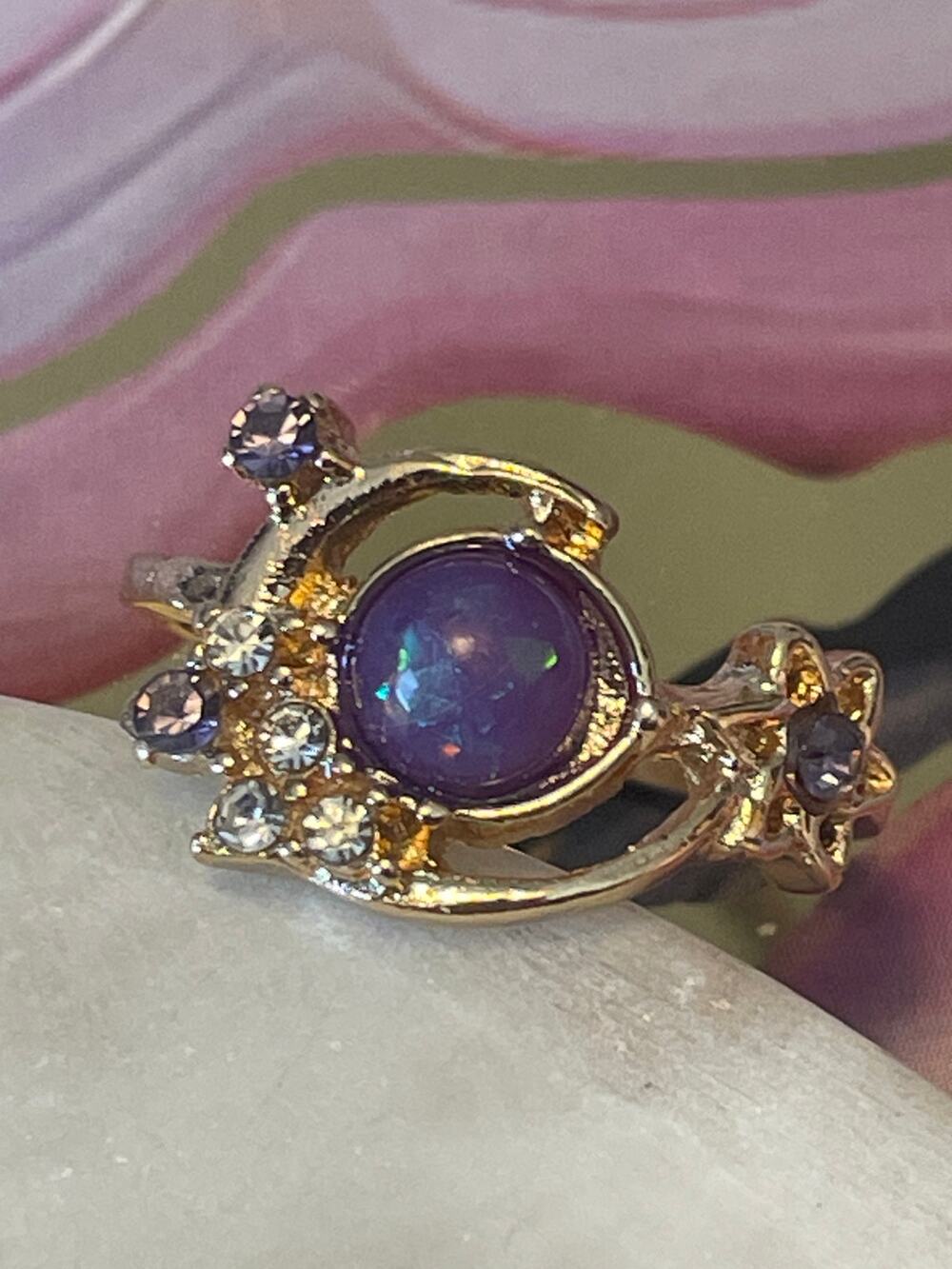 Fashion ring gold tone 7.5